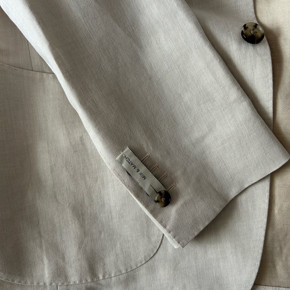 Suit Supply Havana Jacket in Light Brown - Size 36 - Picture 7 of 10